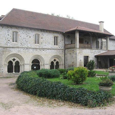 Bed and Breakfast Abbaye Saint Gilbert Экстерьер фото