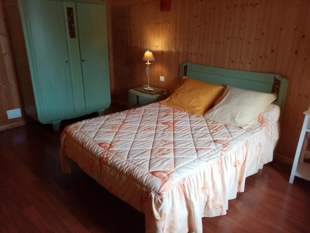Bed and Breakfast Abbaye Saint Gilbert Экстерьер фото