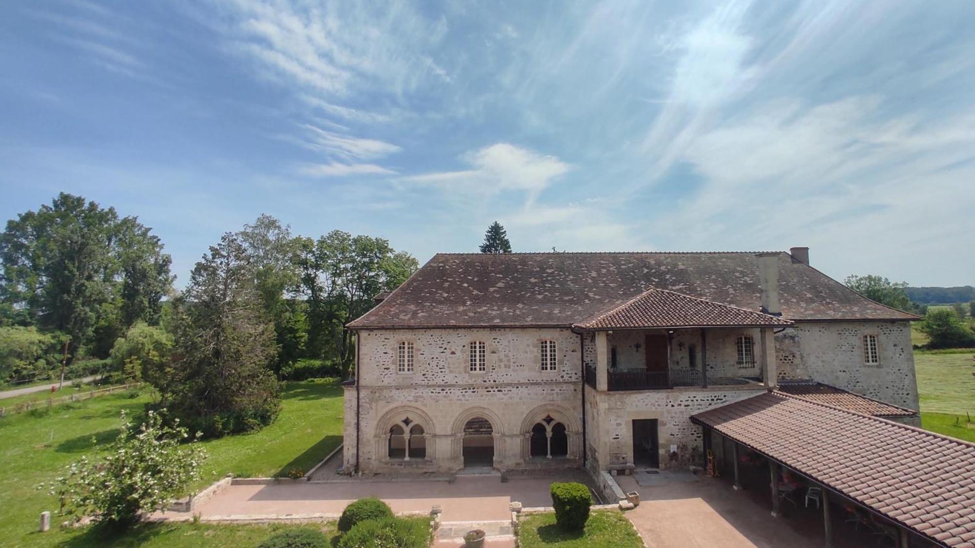 Bed and Breakfast Abbaye Saint Gilbert Экстерьер фото