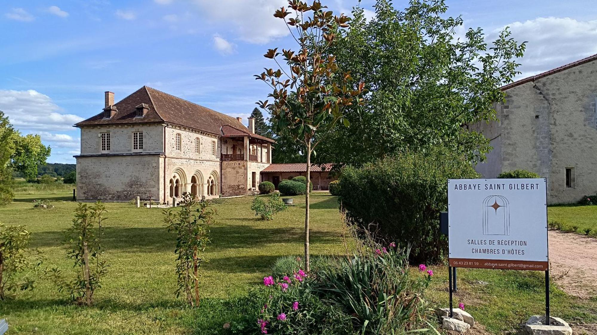 Bed and Breakfast Abbaye Saint Gilbert Экстерьер фото