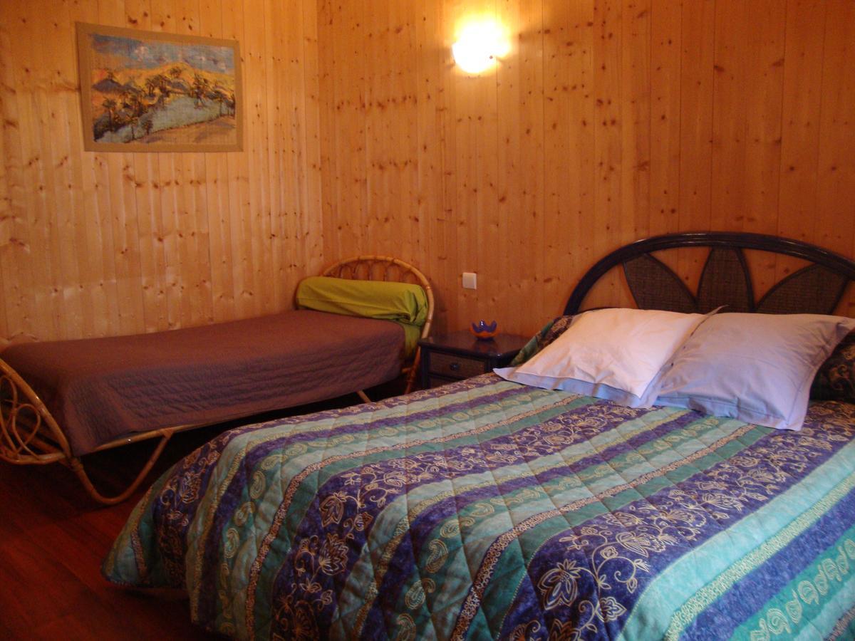 Bed and Breakfast Abbaye Saint Gilbert Экстерьер фото
